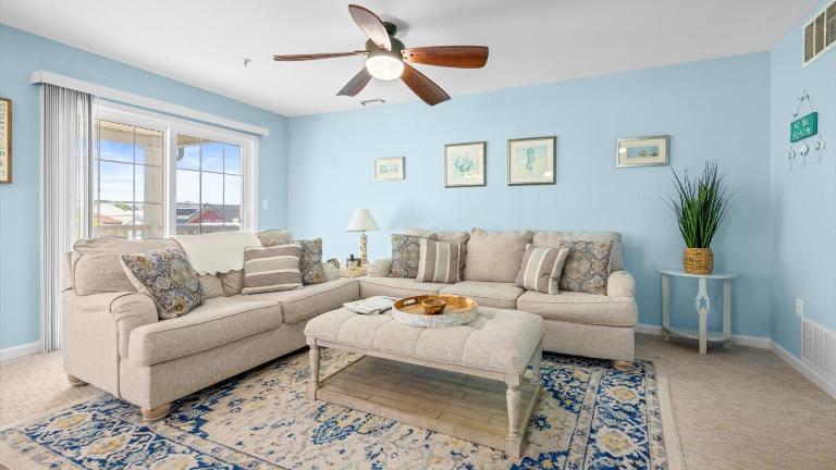 New 3br Family Beach Condo - Sleeps 9 - Bed and Breakfast Wildwood