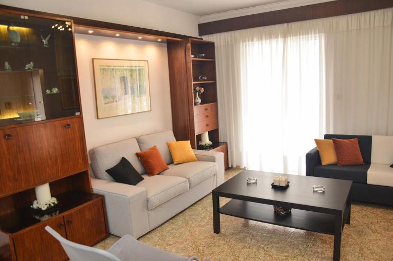 90 sqm 2 Bedroom Apartment near Ixia beach - B&B Ialysós