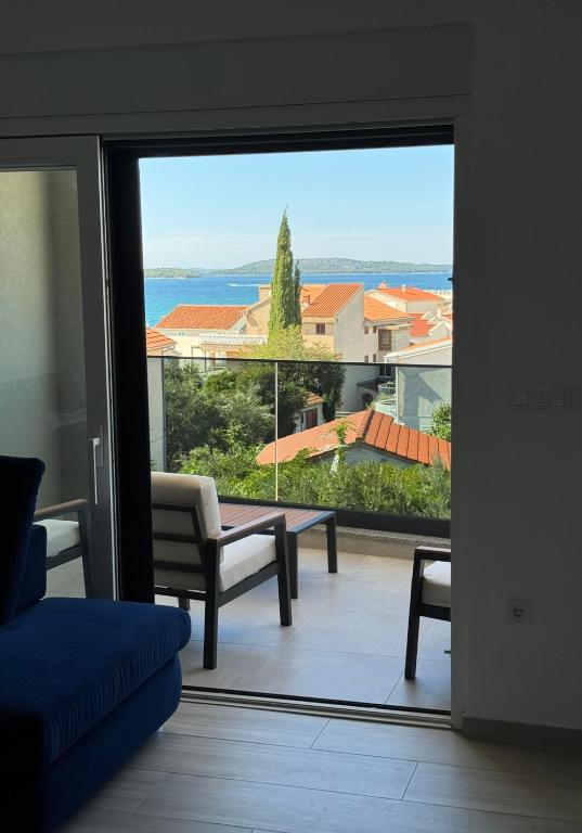 Apartment Infinito Žaborić - Chambres d'hôtes Zaboric