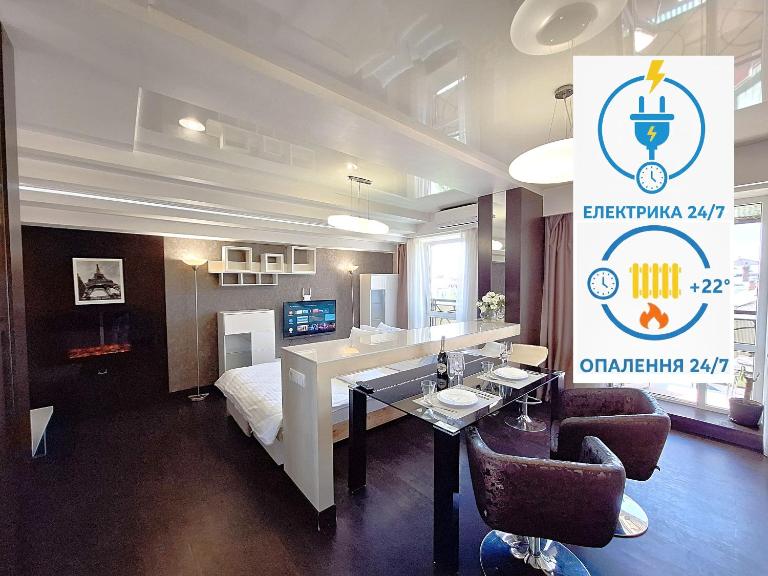 Квартира у центрі Полтави з найбільшим ліжком у місті Мережа AlexApartments Документи для відряджень - B&B Poltava