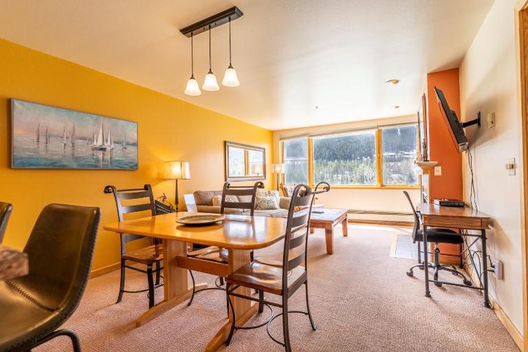 Lakeshore #1540 - Bed and Breakfast Keystone