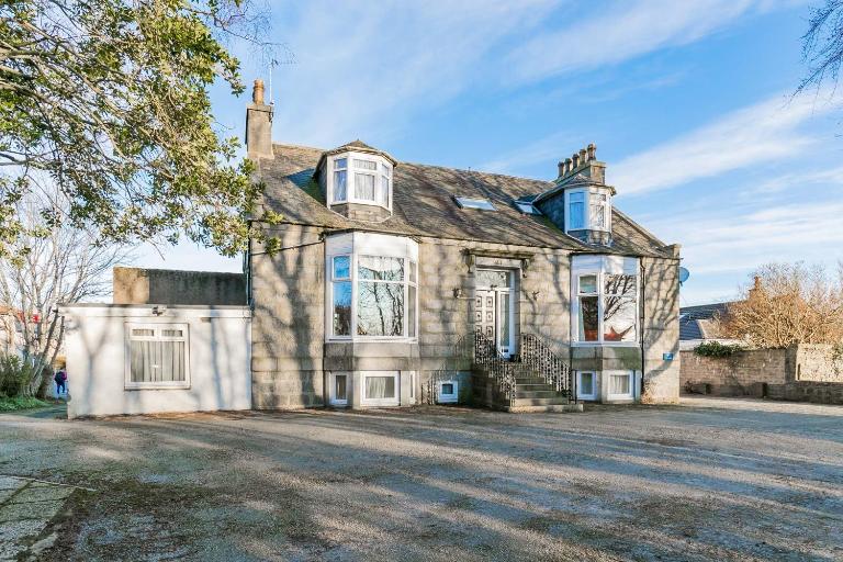 Station View Guest House - Bed and Breakfast Dysart