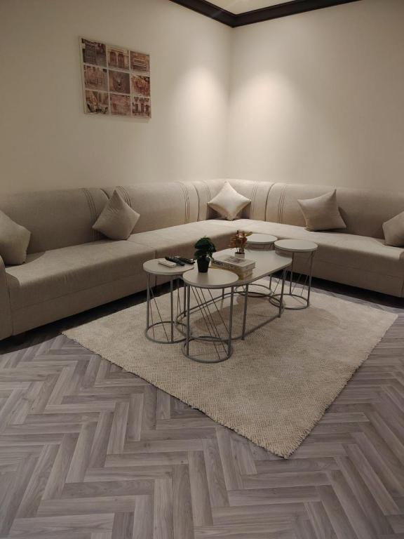 Sukoon Apartment شقة سكون 2 - Bed and Breakfast Buraydah