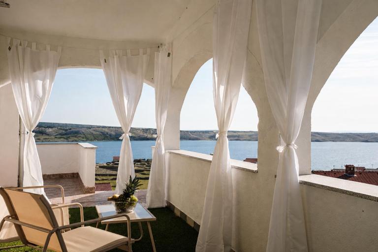Villa Grubešić - Sea View Apartments - Bed and Breakfast Kustići