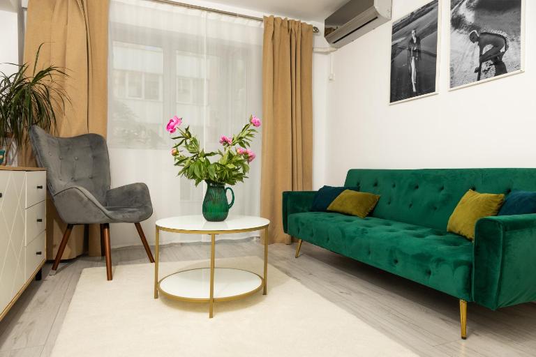 Victory Square Premium Residential Studio - B&B Bucharest