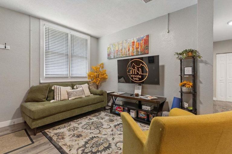 Family friendly in Downtown Littleton - B&B Littleton