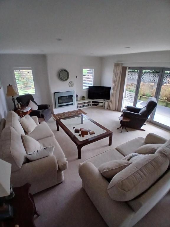 Modern Home in Central Location - Chambres d'hôtes New Plymouth