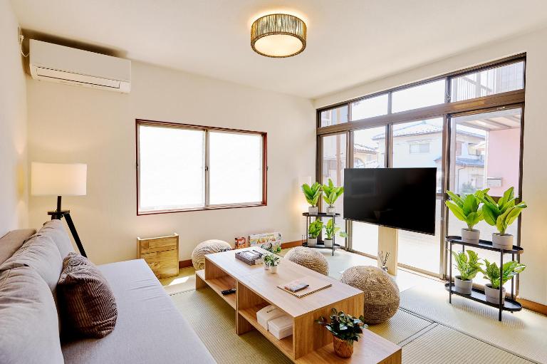 Kokonimo Funabashi Kouyadai - B&B Funabashi