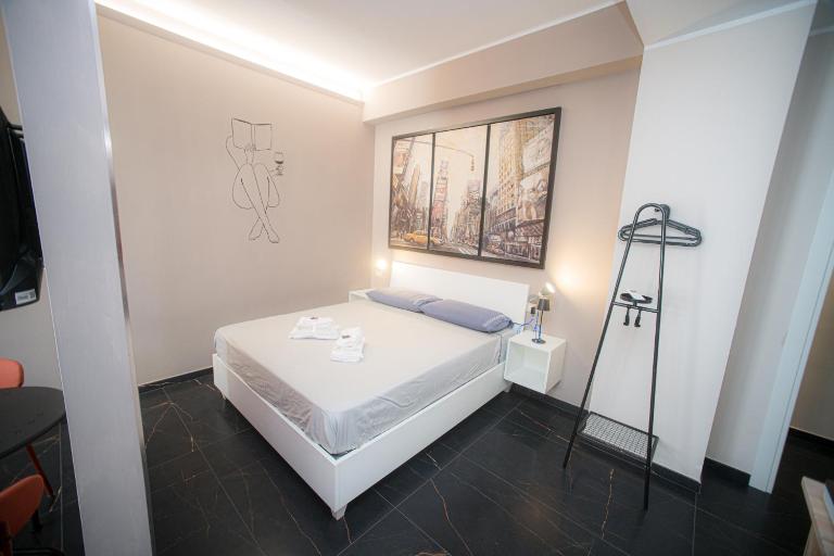 PataPam luminosissimo monolocale Lido di Roma - Chambres d'hôtes Lido di Ostia