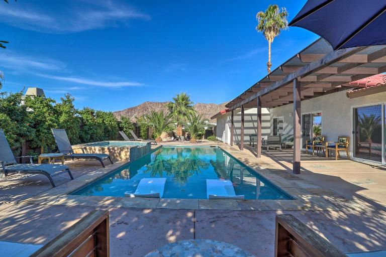 Luxurious Oasis with Hot Tub, Near Golf and Coachella! - B&B La Quinta