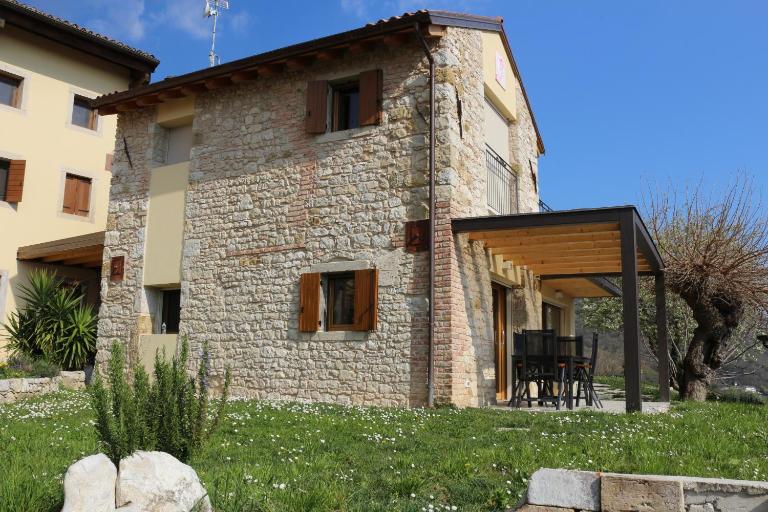 Locazione Turistica Ca' Sverio - Un fienile del Settecento nel Paese delle Fiabe - B&B Montaner