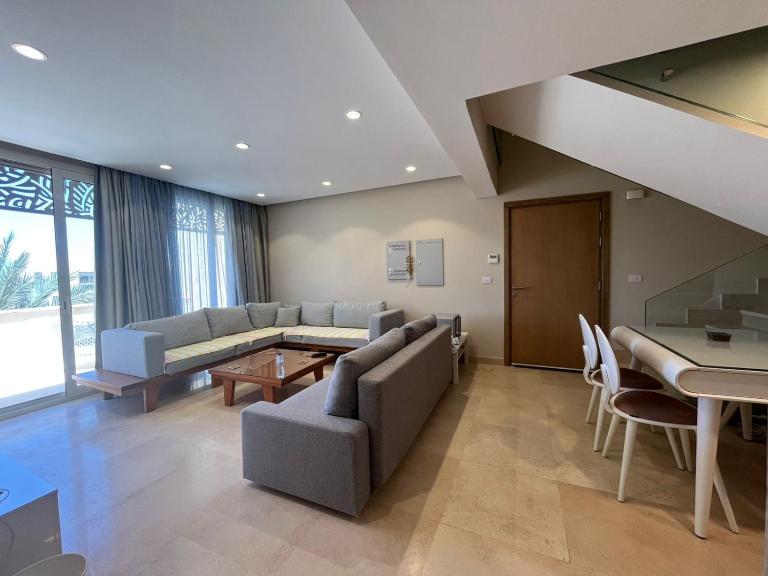 mangroovy 2 bedrooms penthouse with rooftop elgouna hurghada - B&B Hurgada