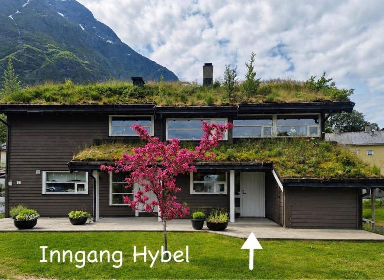 LeiraLy - Ferienwohnung Veblungsnes