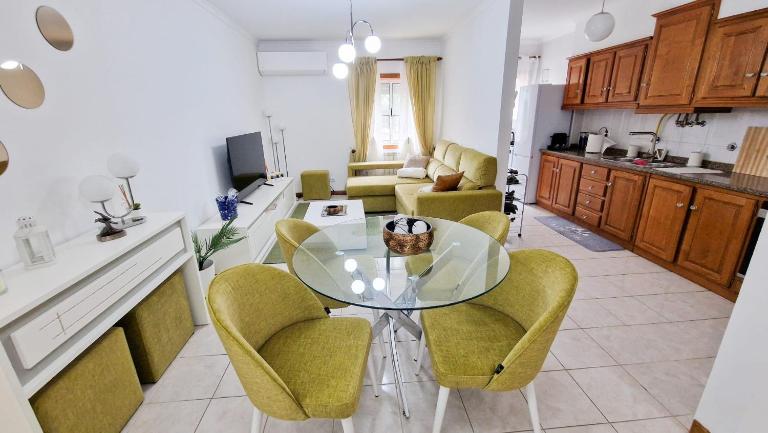 Cocoon pour 6 personnes - B&B Mirandela