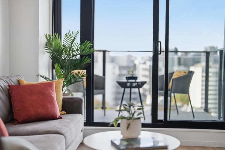 Luxury Penthouse - Free parking Pool GYM - B&B Auckland