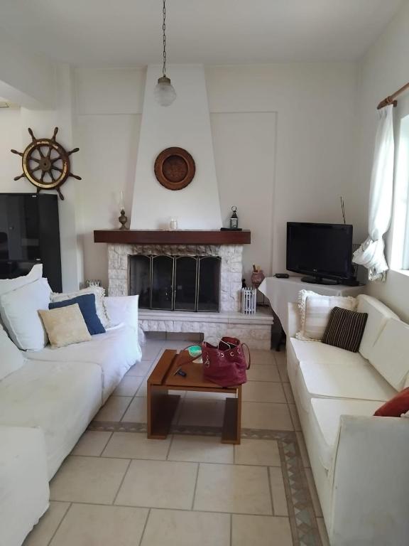 Villa in the center of the Messinian Gulf of Kalamata - Ferienwohnung Messíni