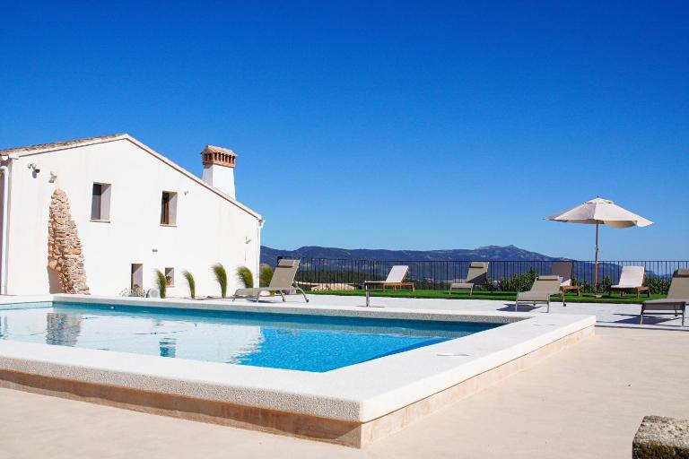 Villa para grupos 12 personas con piscina, barbacoa y finca de 50ha en Alicante - Chambres d'hôtes Onil