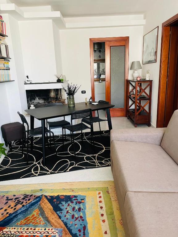Casa vacanza MoMA - Ferienwohnung Quartu Sant'Elena