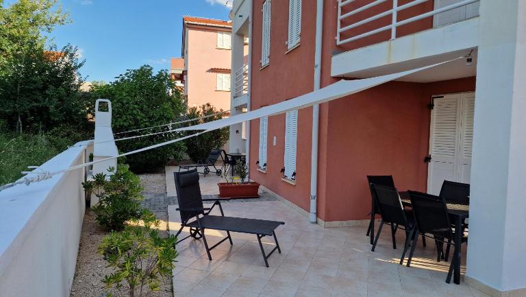 Apartments Posta - Bed and Breakfast Baška