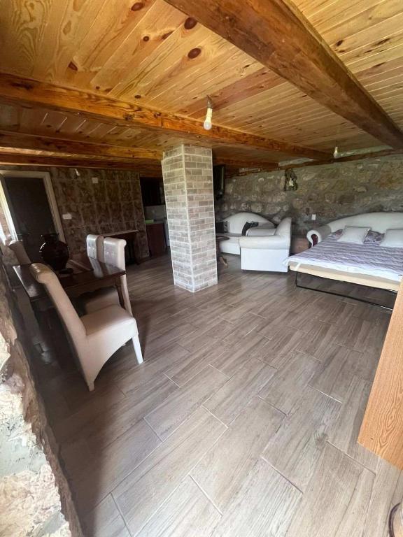 Konak Vrela Žabljak - B&B Zabljak