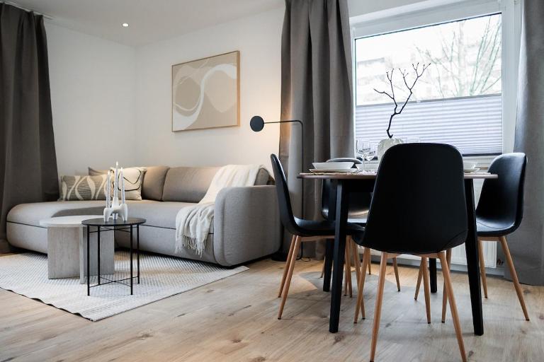 Charmantes Apartment mit Balkon in Hafennähe - B&B Bremerhaven