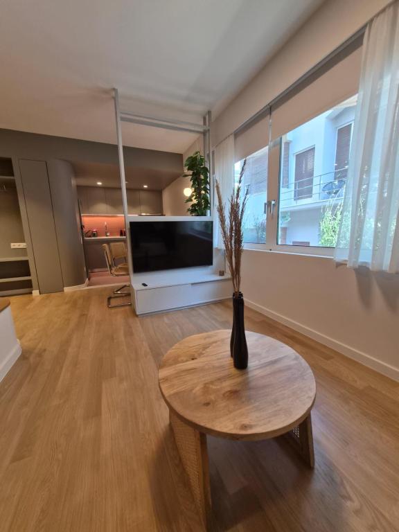 Apollonos 26 Luxury Suite - B&B Atenas