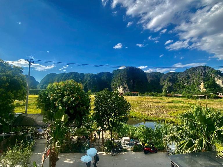 Tam Coc Mountain View Homestay - Chambres d'hôtes Ninh Binh
