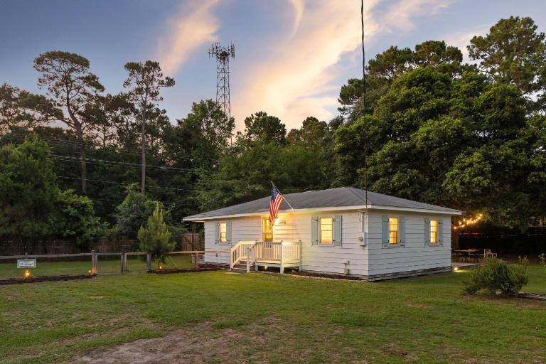 Private Rifle Range Cottage -Near IOP & Charleston - Ferienwohnung Mount Pleasant