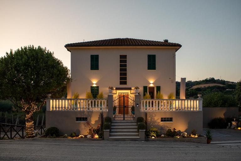 Villa Scarpino - B&B Massignano