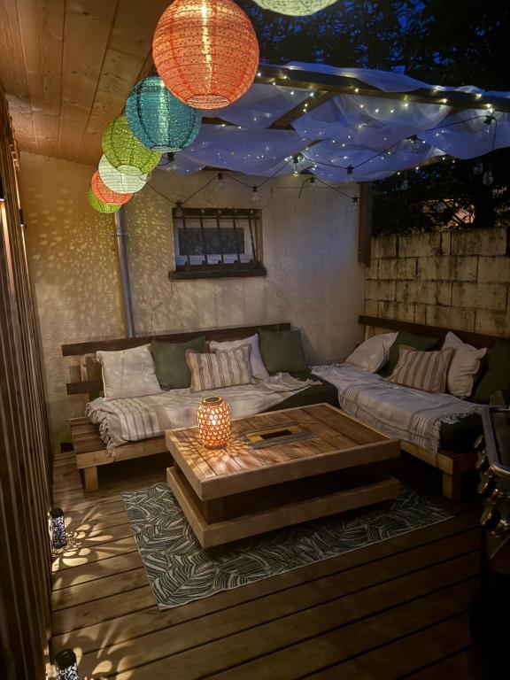Studio chaleureux, massage, terrasse privé, barbecue et balneo - Ferienwohnung Cussac-Fort-Médoc