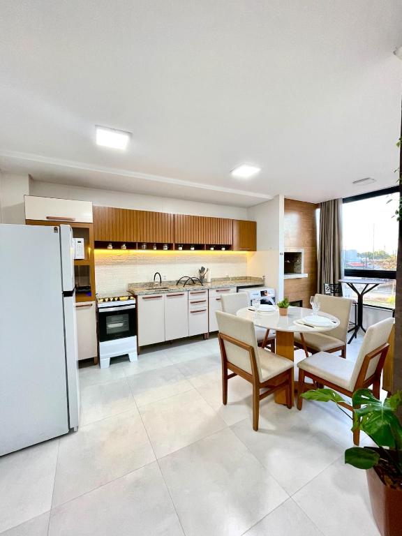 Apartamento 10 Min do Beto Carrero e 5 Min da praia - Bed and Breakfast Bugres