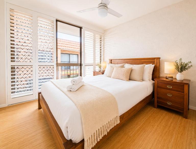 Seaside Apartments Broadbeach - B&B Gold Coast