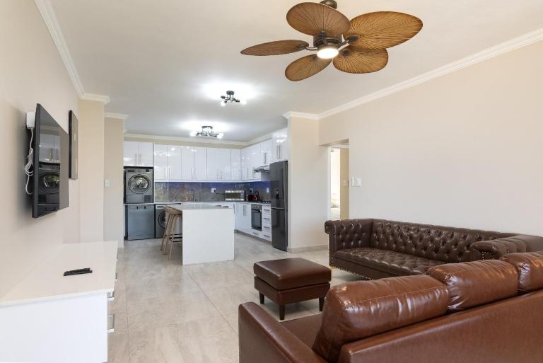 Shanthi Apartment 5 - B&B Ballito