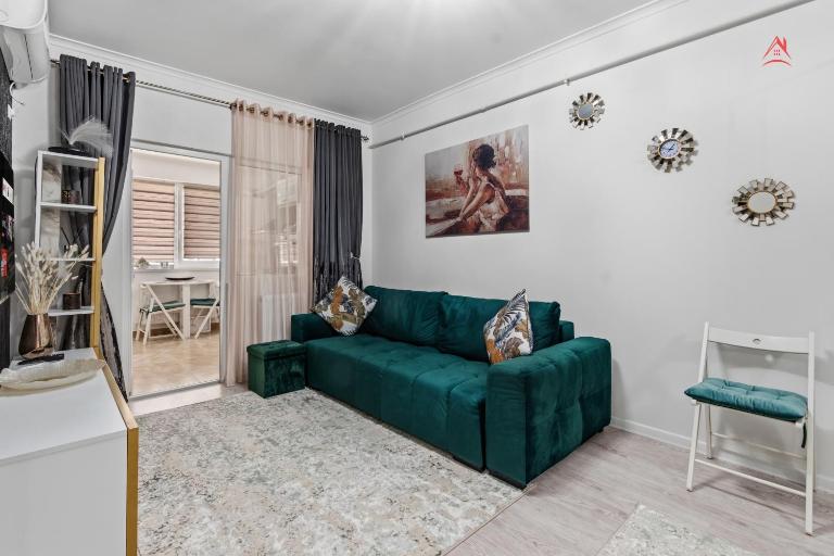 Nest45 - B&B Roșu