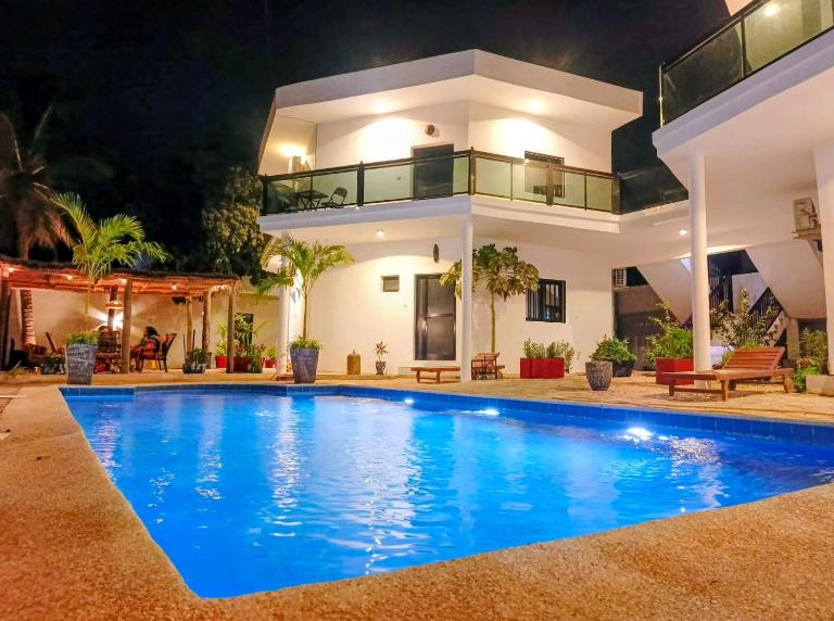 studio izuba - B&B Ngaparou