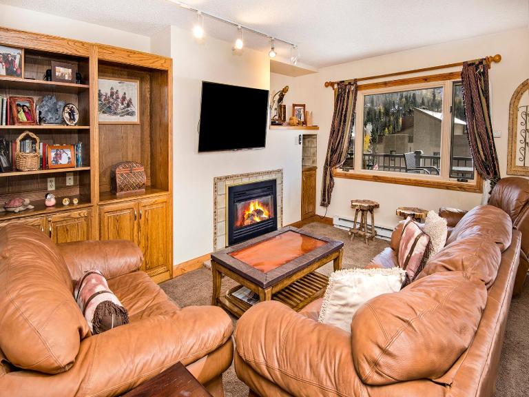 Vantage Point Condo 303 - B&B Vail