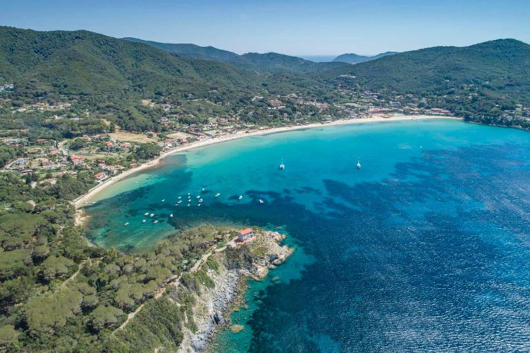 Elba Blue Horizon Apartment & Relax Pool - Bed and Breakfast Procchio