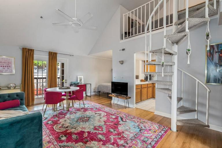 Lainey's Loft by Stay Local Nashville - Ferienwohnung Nashville