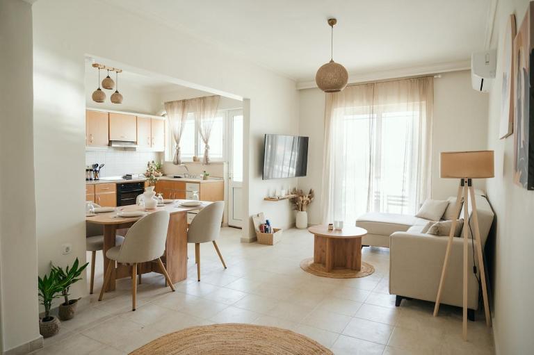 Sea And City View Apartment - B&B Rhodes