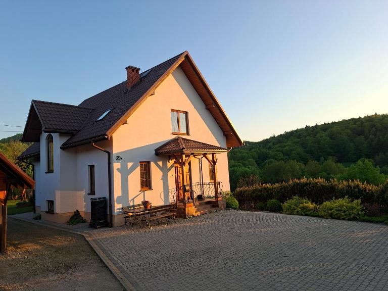 Agroturystyka Bieszczadzkie Widoki - Chambres d'hôtes Bereżnica Wyżna