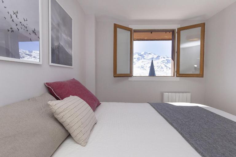La Ventana de Formigal by BeValle - B&B Formigal