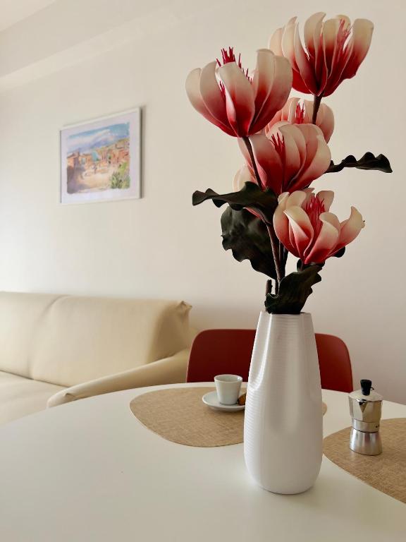 DaMa s Apartment on the beach - B&B Giardini-Naxos