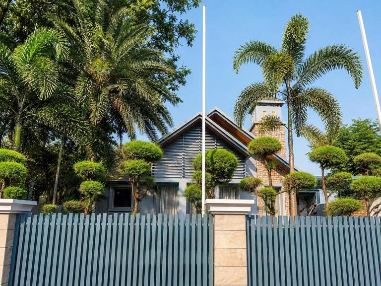 Willow Pool House Escape 1BR Retreat - B&B Ahmedgarh