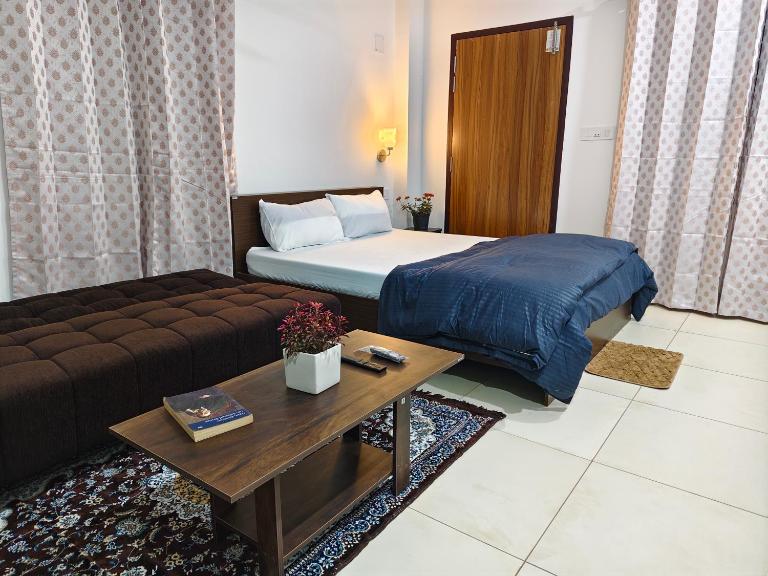 Saanj - Airport Stays - B&B Guwahati