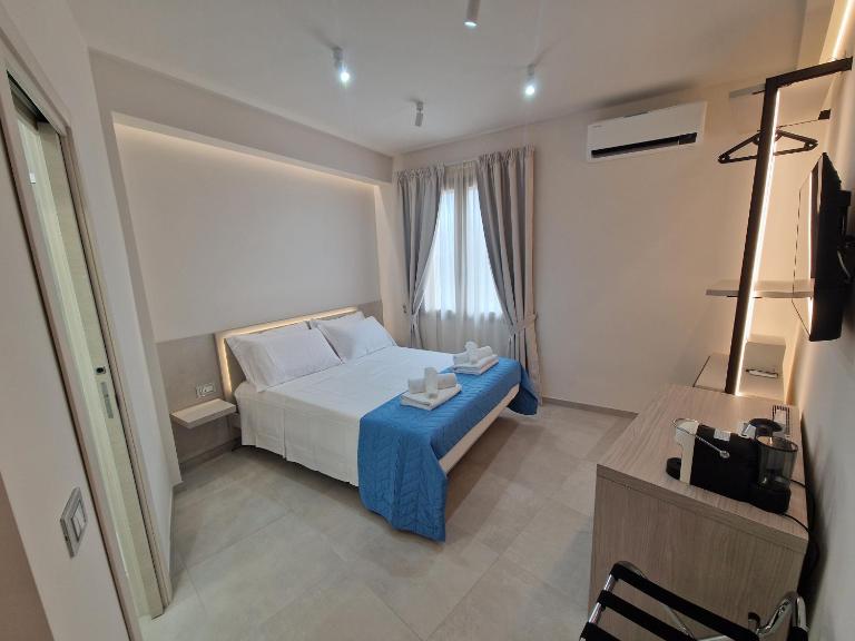 Acqua Marina Rooms - B&B La Caletta