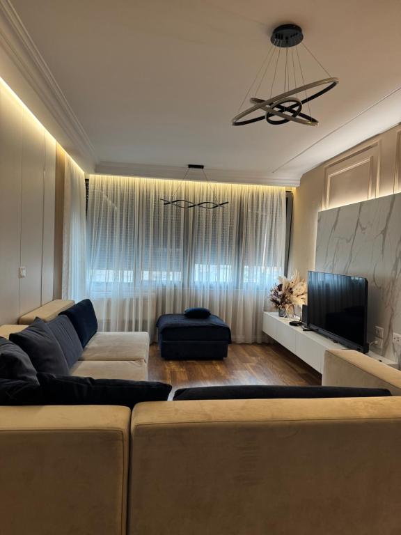 Tirana Center Apartment - B&B Tirana
