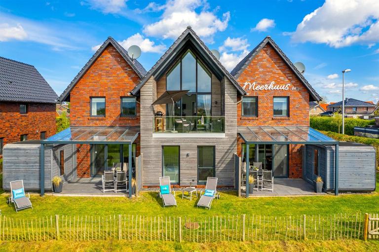 Meerhuus mit Sauna - B&B Carolinensiel