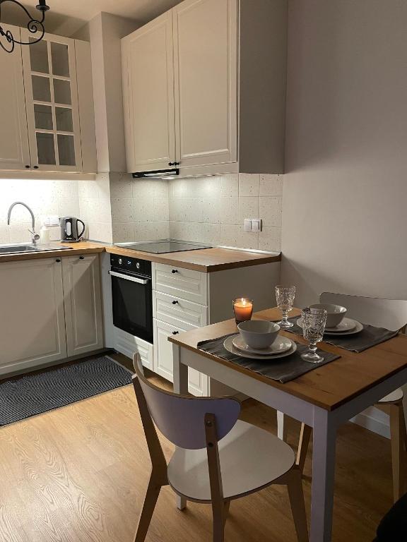 Wiślany Mokotów Apartament z ogródkiem i parkingiem - B&B Varsavia