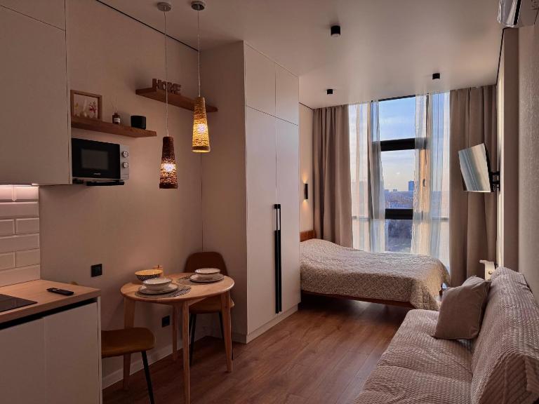 New, cozy apartment 2 minutes from the sea - B&B Odesa