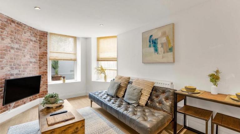 Modern Flat Near Royal William Yard & Waterfront - B&B Plymouth